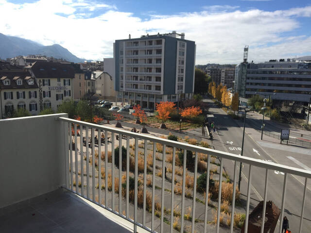 Vente appartement 3 pièces 70.97 m² à Annecy (74000) Centre ville