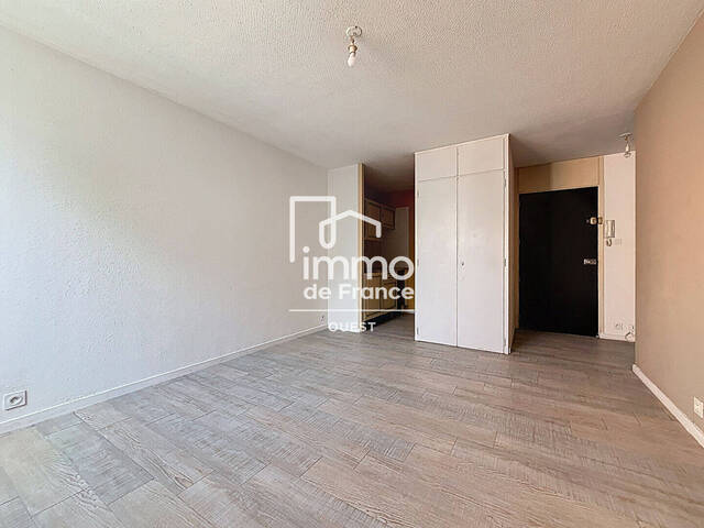 Vente appartement 2 pièces 42 m² à La Roche-sur-Yon (85000)