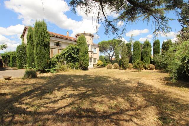 Vente maison 8 pièces 195 m² à Romans-sur-Isère (26100)