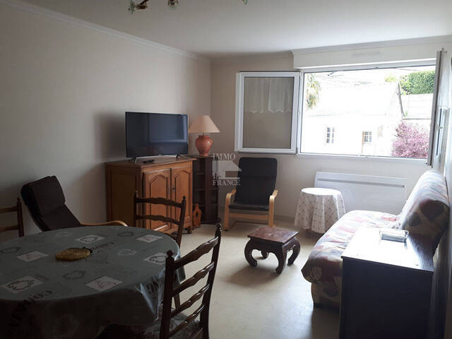 Location Appartement 2 pièces 49.55 m² Laval (53000)