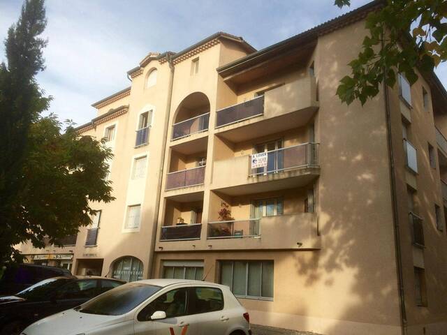 Location appartement 3 pièces 66 m² à Aubenas (07200)