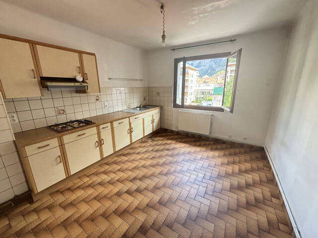 Vente appartement 2 pièces 36.36 m² à Cluses (74300)