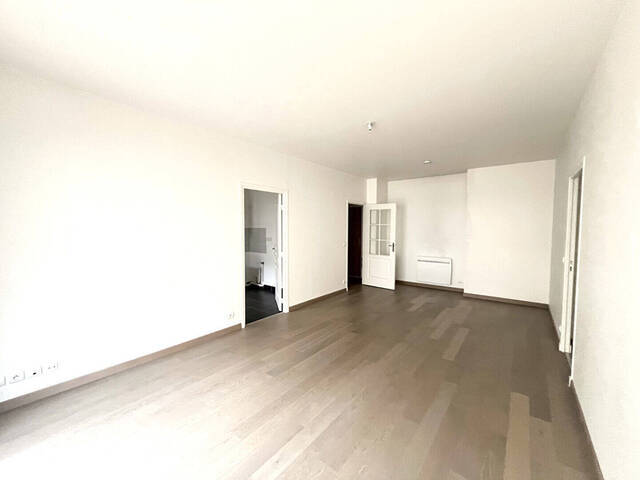 Location appartement 3 pièces 67.3 m² à Caen (14000)