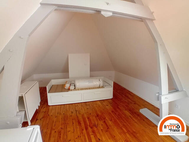Location appartement 1 pièce 21 m² à Mont-Saint-Aignan (76130)