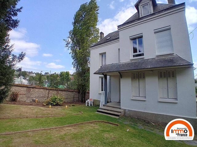 Location appartement 1 pièce 14 m² à Mont-Saint-Aignan (76130)