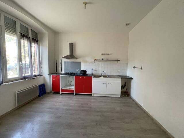 Location maison 5 pièces 110 m² à Saint-Pierre-de-Bœuf (42520)