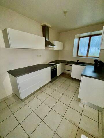 Vente immeuble 341 m² à Vienne (38200)