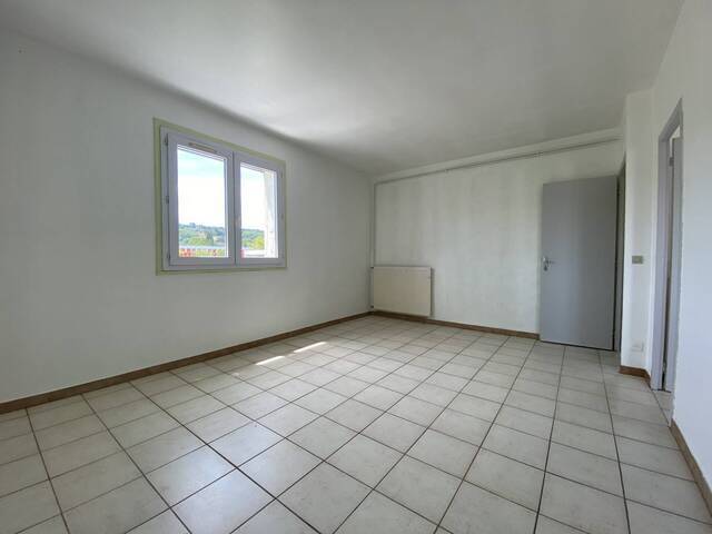 Vente appartement 4 pièces 75 m² à Saint-Uze (26240)