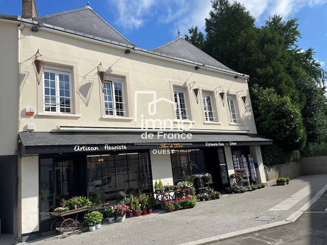 Vente immeuble à Évron (53600)