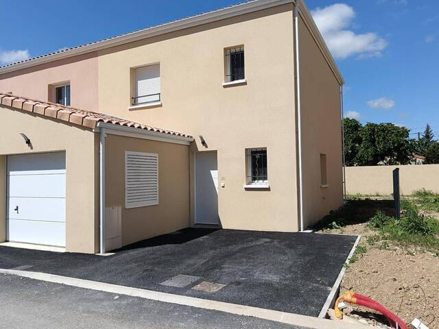 Location maison villa 4 pièces 82 m² à Crest (26400)