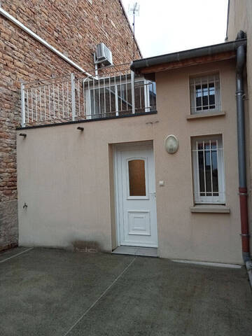 Location maison 2 pièces 53.42 m² à Saint-Laurent-sur-Saône (01750) CENTRE VILLAGE