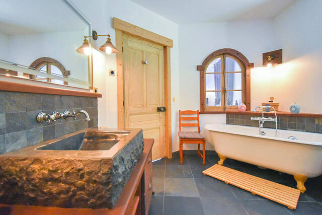 Vente maison 8 pièces 223 m² à Saint-Pierre-de-Belleville (73220)