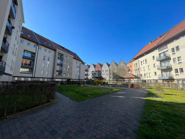 Location stationnement parking / box à Lille (59000)