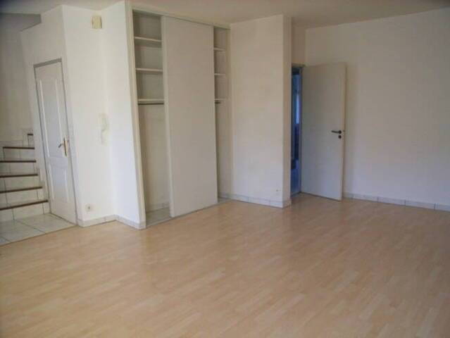 Location appartement t4 82 m² à Rodez (12000)