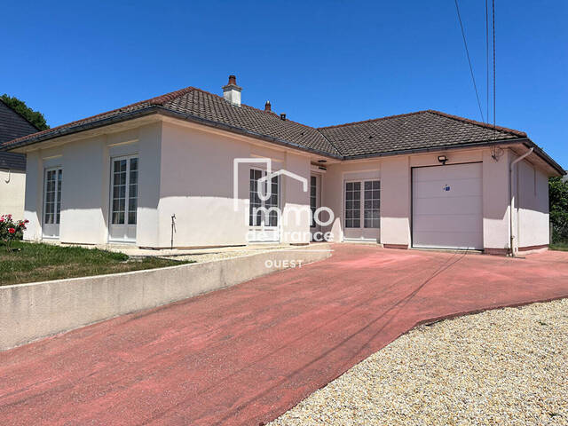 Vente maison 4 pièces 93 m² à Mayenne (53100)