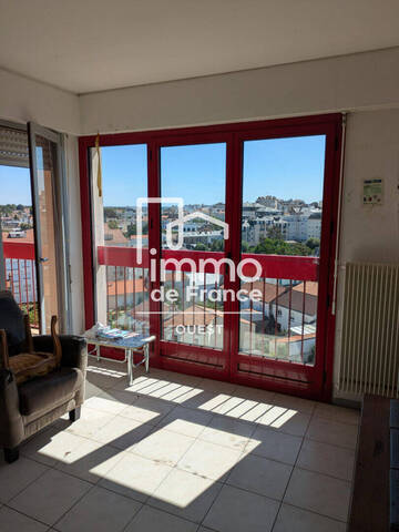 Vente appartement 1 pièce 36.69 m² à La Roche-sur-Yon (85000)