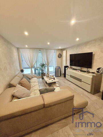 Vente appartement 3 pièces 75 m² à Saint-Étienne (42100)