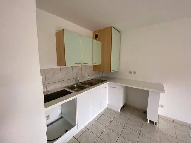 Location Appartement rénové 2 pièces 38.13 m² Die (26150) 4