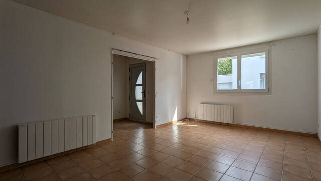 Vente maison 4 pièces 85 m² à Val-de-Reuil (27100)