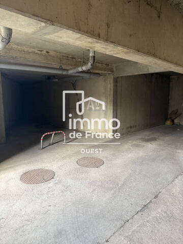 Location stationnement parking / box à Angers (49100)