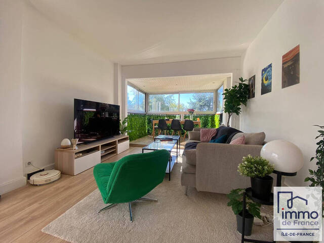 Vente appartement 4 pièces 75.3 m² à Le Chesnay (78150)