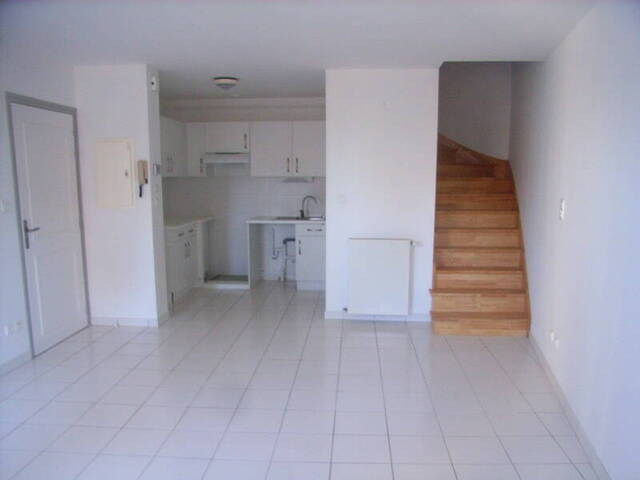 Location appartement t3 54 m² à Rodez (12000) Centre Ancien