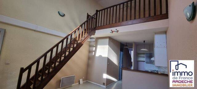 Location Appartement 4 pièces 87 m² Privas (07000) 4