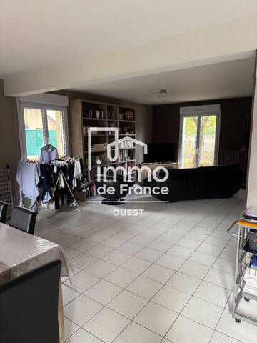 Location Maison 6 pièces 153.04 m² Écouflant (49000)