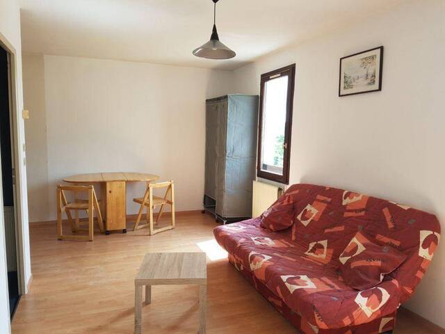 Location appartement 1 pièce 30.38 m² à Privas (07000)