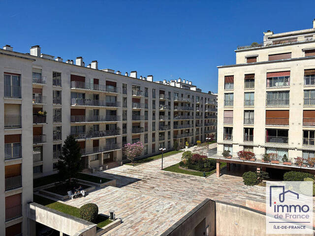 Vente appartement 5 pièces 119 m² à Versailles (78000)