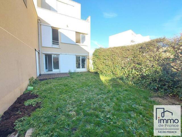 Vente appartement 4 pièces 89.72 m² à Maurepas (78310)