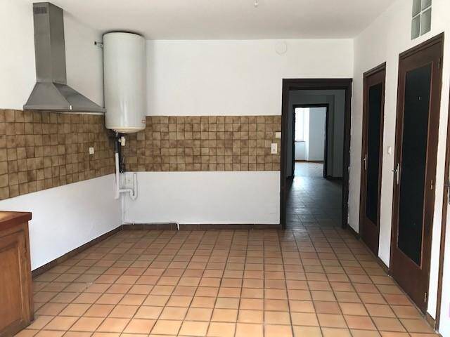 Location appartement 3 pièces 68 m² à Gravières (07140)