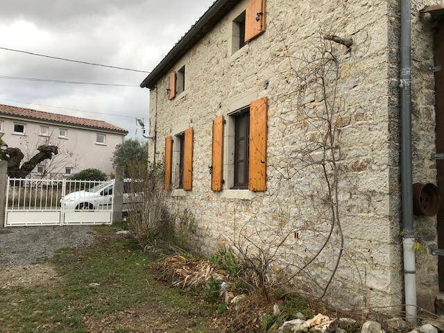 Location maison 3 pièces 72.4 m² à Banne (07460)