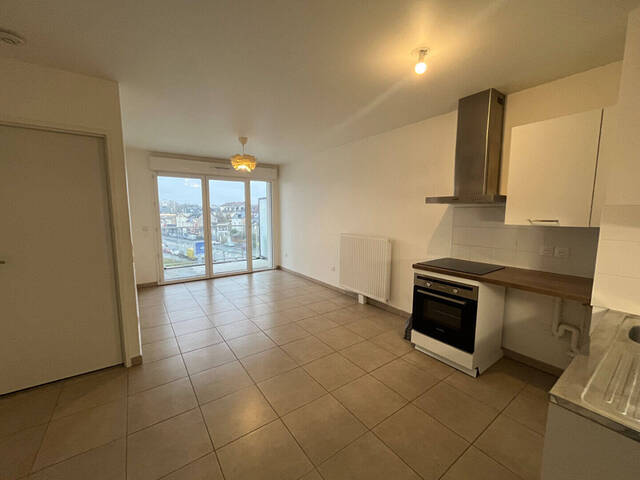 Location appartement 2 pièces 37.88 m² à Caen (14000)