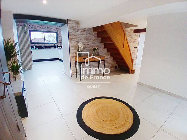 Vente maison 6 pièces 147 m² à Saint-Berthevin (53940)