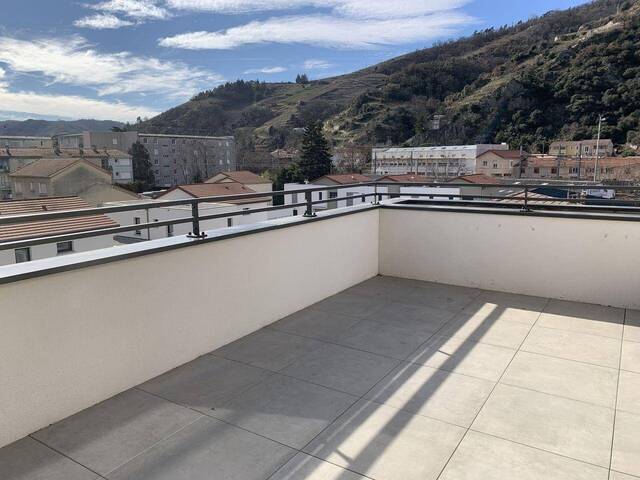 Location appartement 3 pièces 61.53 m² à Tournon-sur-Rhône (07300)