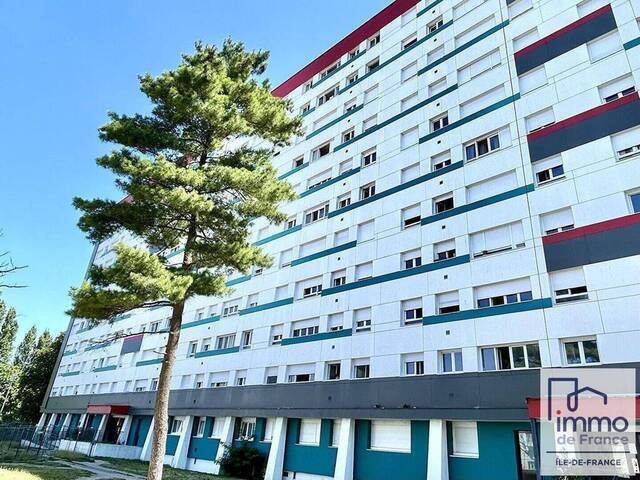 Vente appartement 4 pièces 65.47 m² à Clichy-sous-Bois (93390)