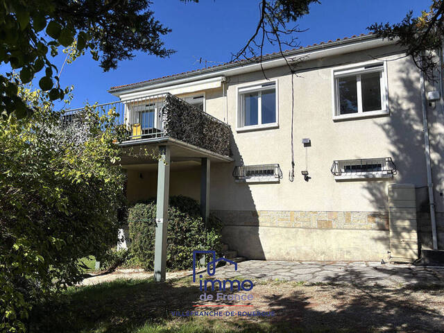 Vente maison 5 pièces 107 m² à Villefranche-de-Rouergue (12200)