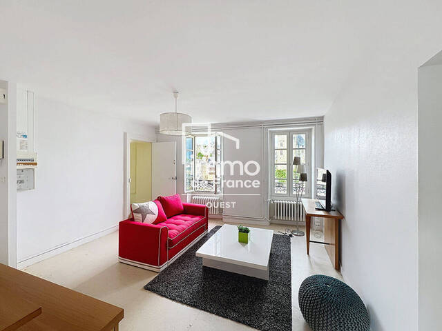 Location appartement 2 pièces 51 m² à Laval (53000)