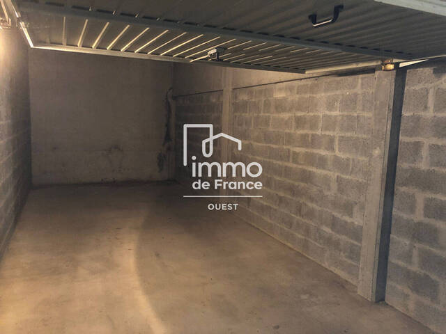 Location stationnement parking / box à La Roche-sur-Yon (85000)