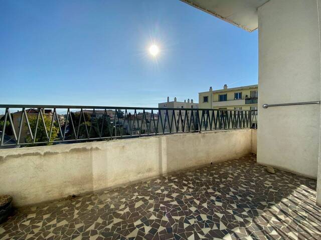 Vente appartement 5 pièces 94 m² à Romans-sur-Isère (26100)