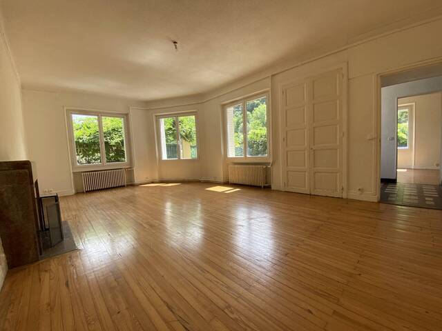 Vente maison 7 pièces 136 m² à Saint-Nazaire-en-Royans (26190)