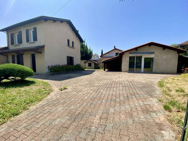 Vente maison ancienne 5 pièces 116 m² à Bourg-de-Péage (26300)