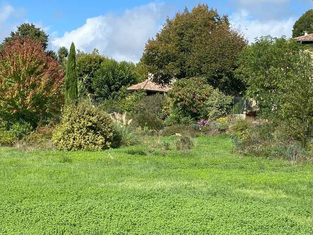 Vente terrain constructible 1250 m² à Parnans (26750)