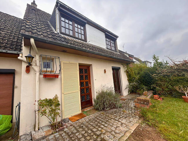 Vente maison 7 pièces 125 m² à Louviers (27400)