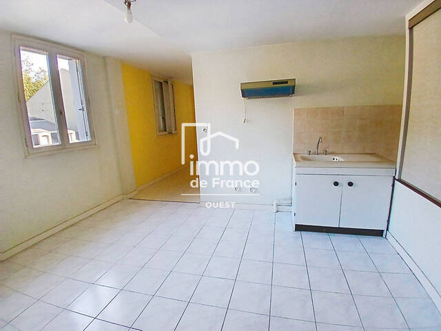 Vente appartement 1 pièce 26 m² à Laval (53000)