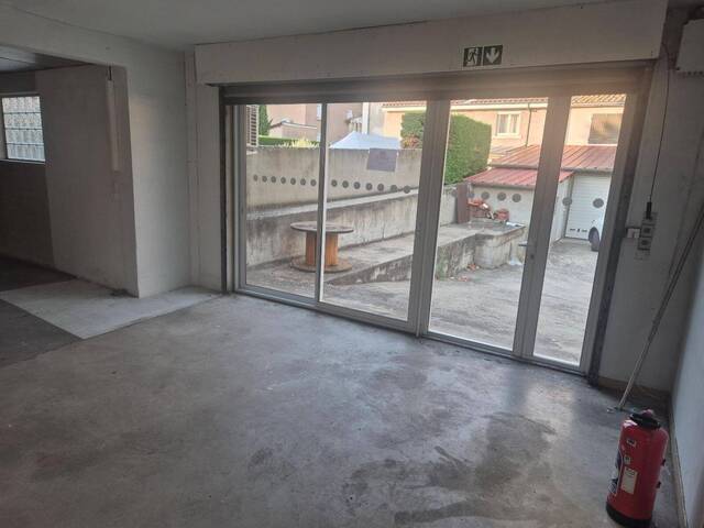 Location local boutique à Saint-Clair-du-Rhône (38370)