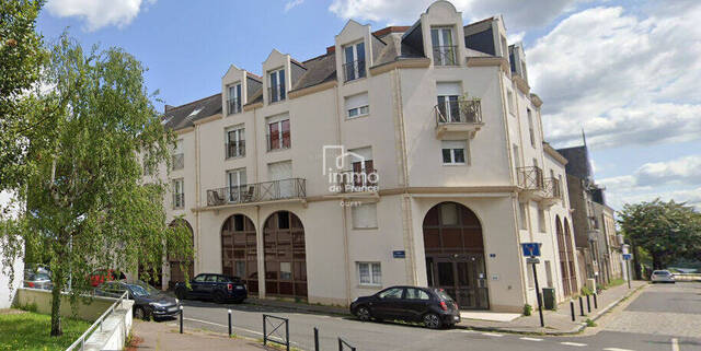 Location stationnement parking / box à Nantes (44000)