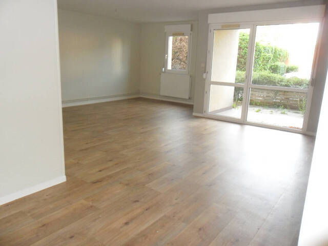 Location appartement 5 pièces 87.35 m² à Mâcon (71000) Quartier de Bioux
