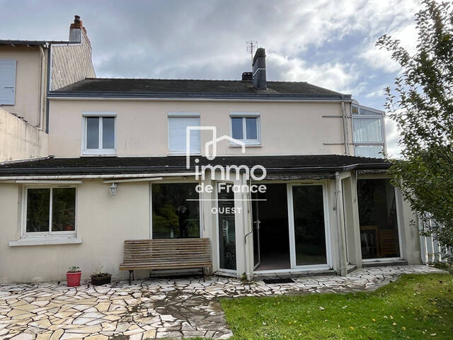 Vente maison 6 pièces 210 m² à Nantes (44300)